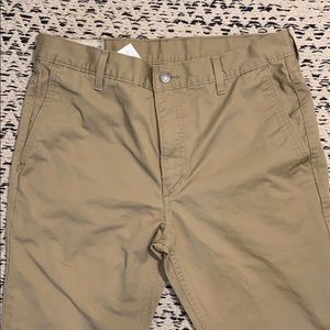 NWOT Levi’s Khakis - Men’s 34W x 34L - Never Worn!